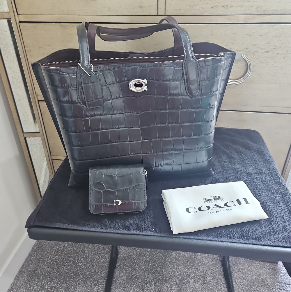 Coach Black Croc-Embossed Leather Tote with Matching Wallet